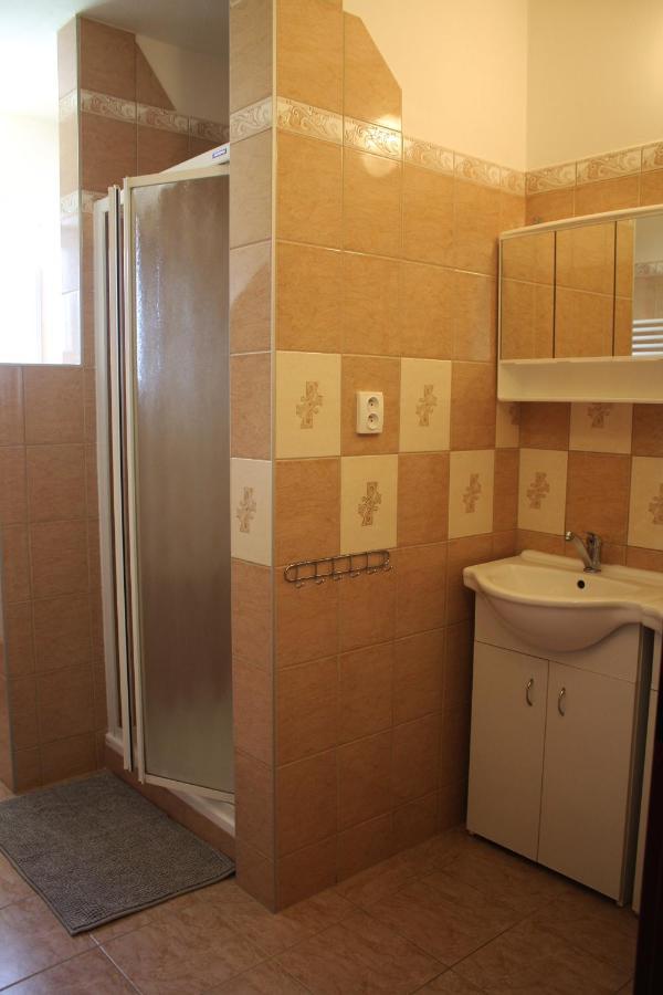Apartmany Fialka Kasperske Hory Bagian luar foto