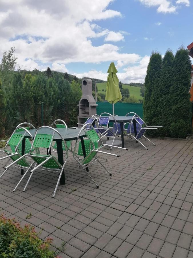 Apartmany Fialka Kasperske Hory Bagian luar foto